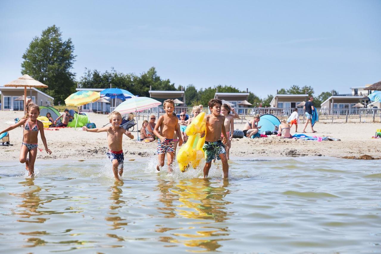 Rcn Zeewolde Hotell Exteriör bild