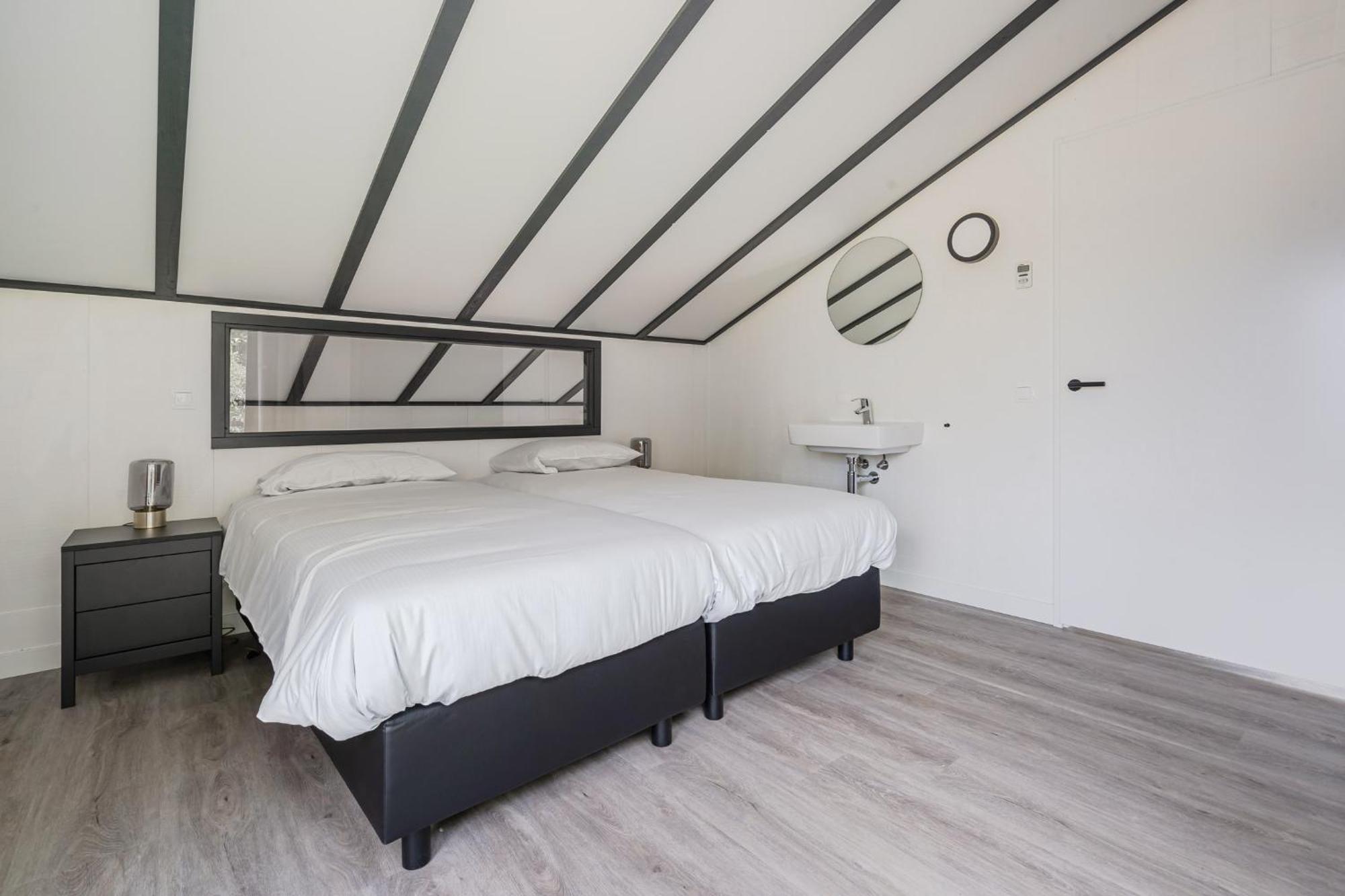 Rcn Zeewolde Hotell Rum bild
